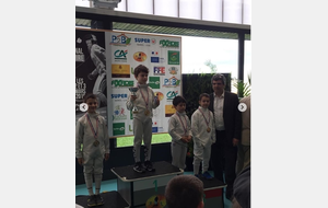 5c7f9b6a6a94d_podiumRomain.jpg
